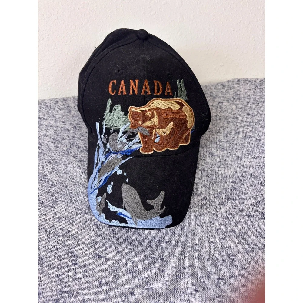 Unbranded Canada Souvenir Hat Unisex 58cm Black Grizzly Bear Salmon Embroidered
